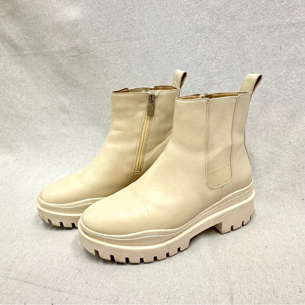 Vionic Karsen Lug Sole Waterproof Chelsea Boot Cream/Ivory Size 9 Zip Up